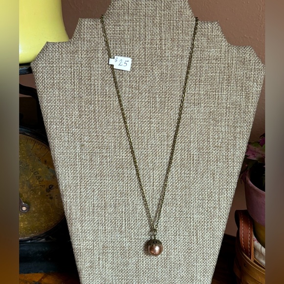 Swarovski Pearl Necklace - NWT - Picture 2 of 8